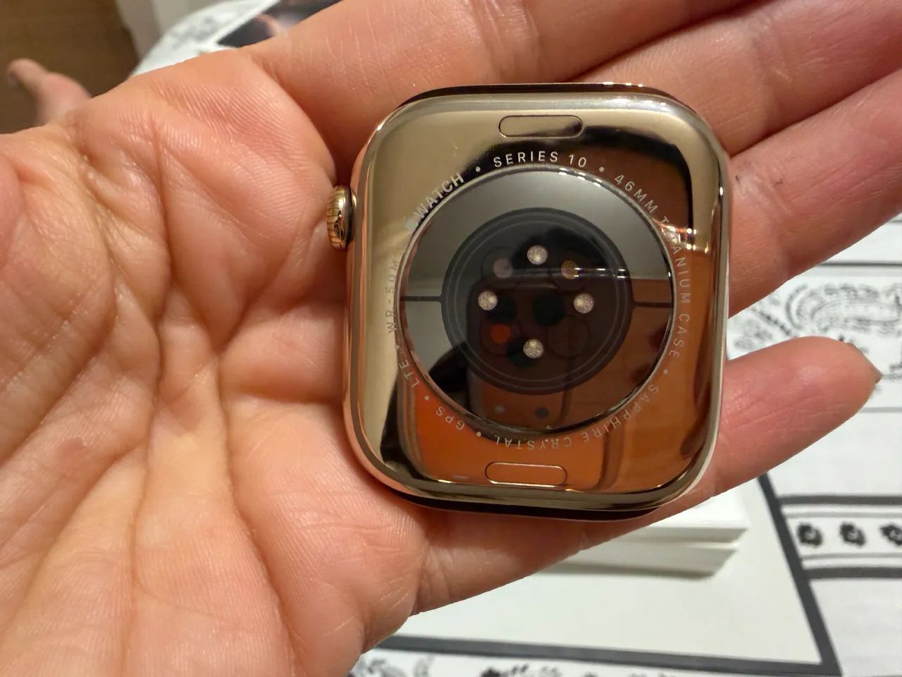 Apple Watch S10 46 mm GPS+Celular+pulseira milanês - Foto 3