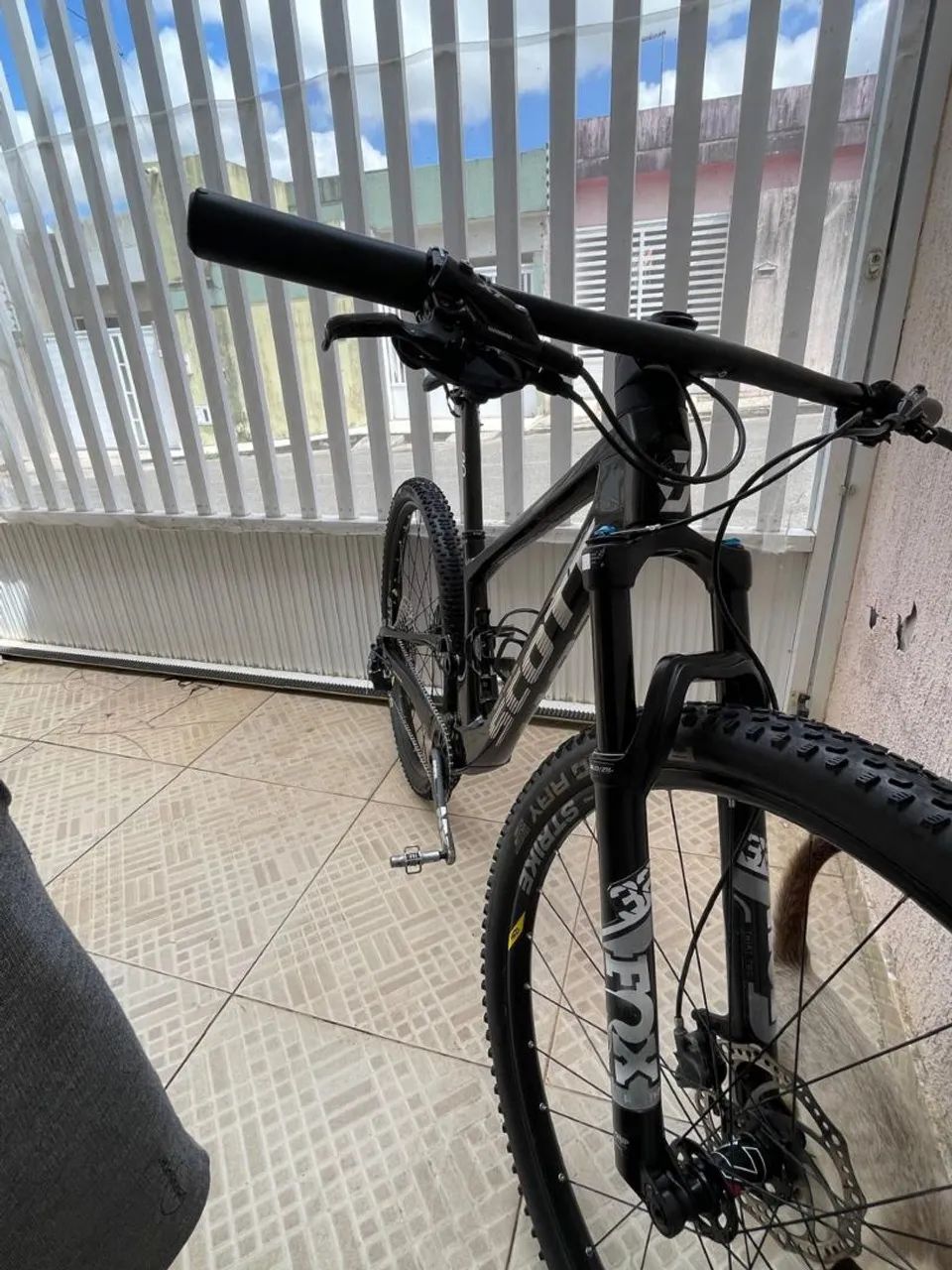 Vende-se quadro de bike full com shok. - Foto 3