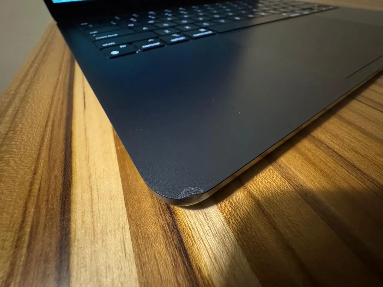 MacBook Air M3 16GB 256GB Midnight + Garantia Apple - Notebooks