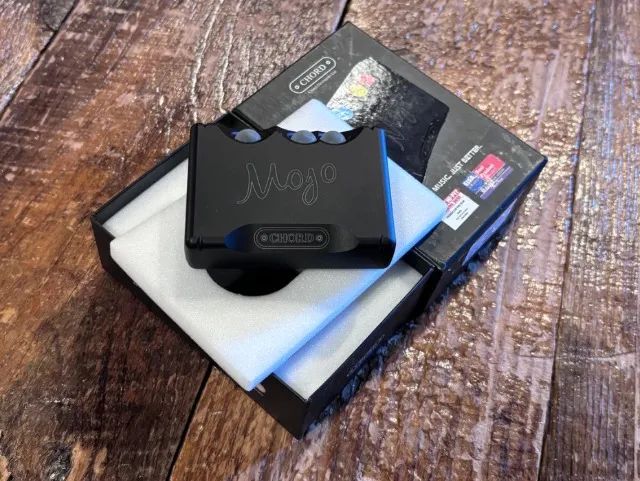  DAC Chord Mojo Portable DAC