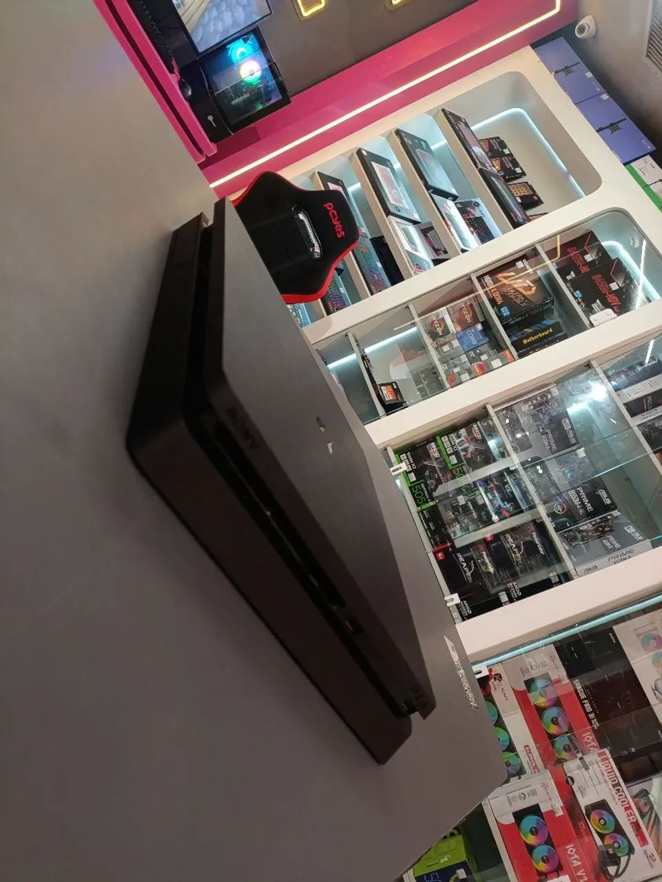 PS4 SLIM 1T - Foto 3
