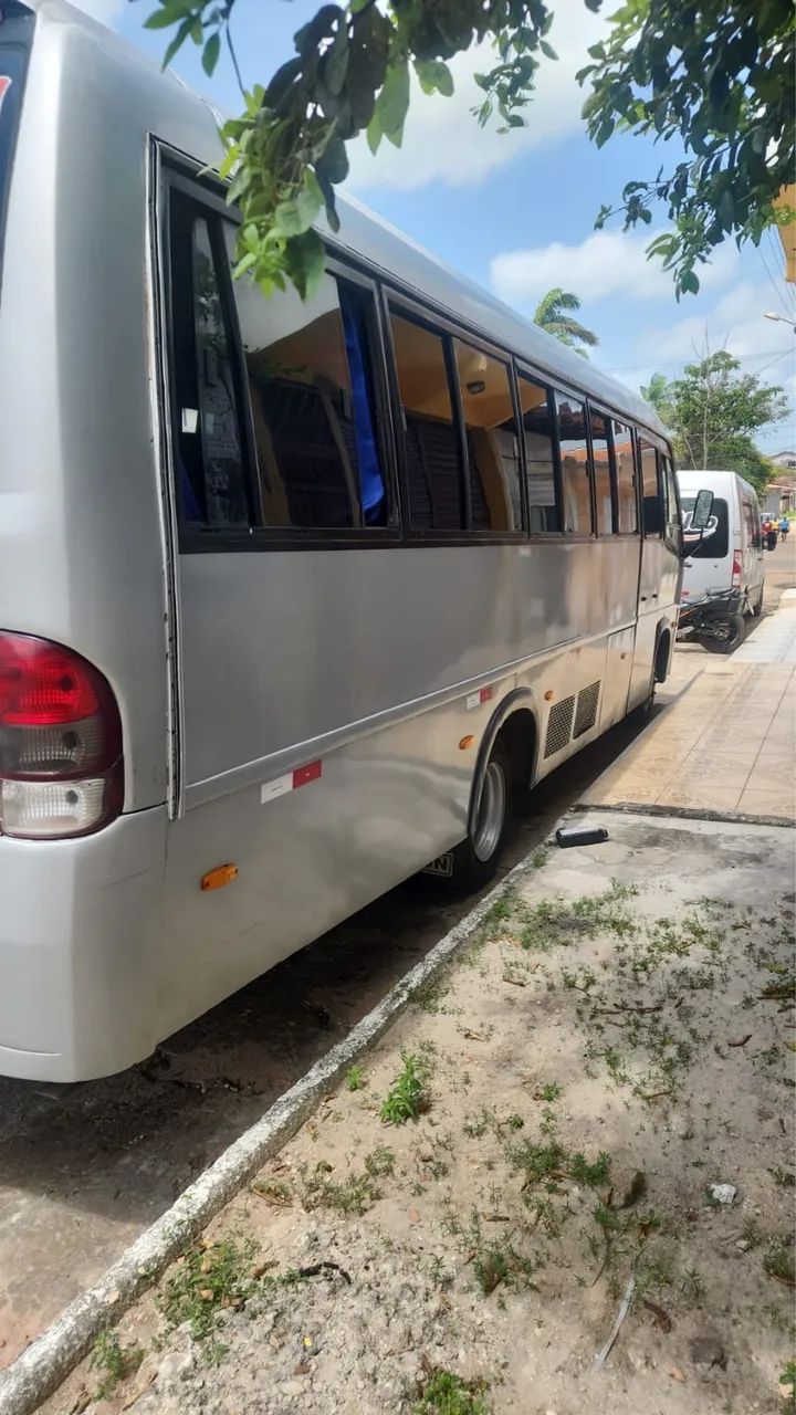 Microônibus volare w9 25+1 lugares - Foto 5