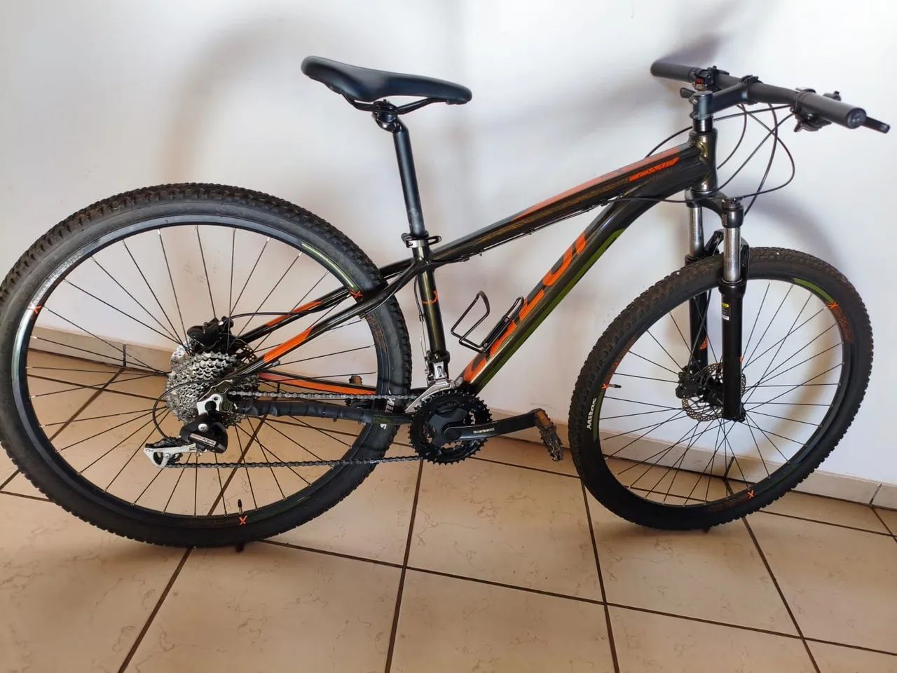 Caloi Explorer aro 29