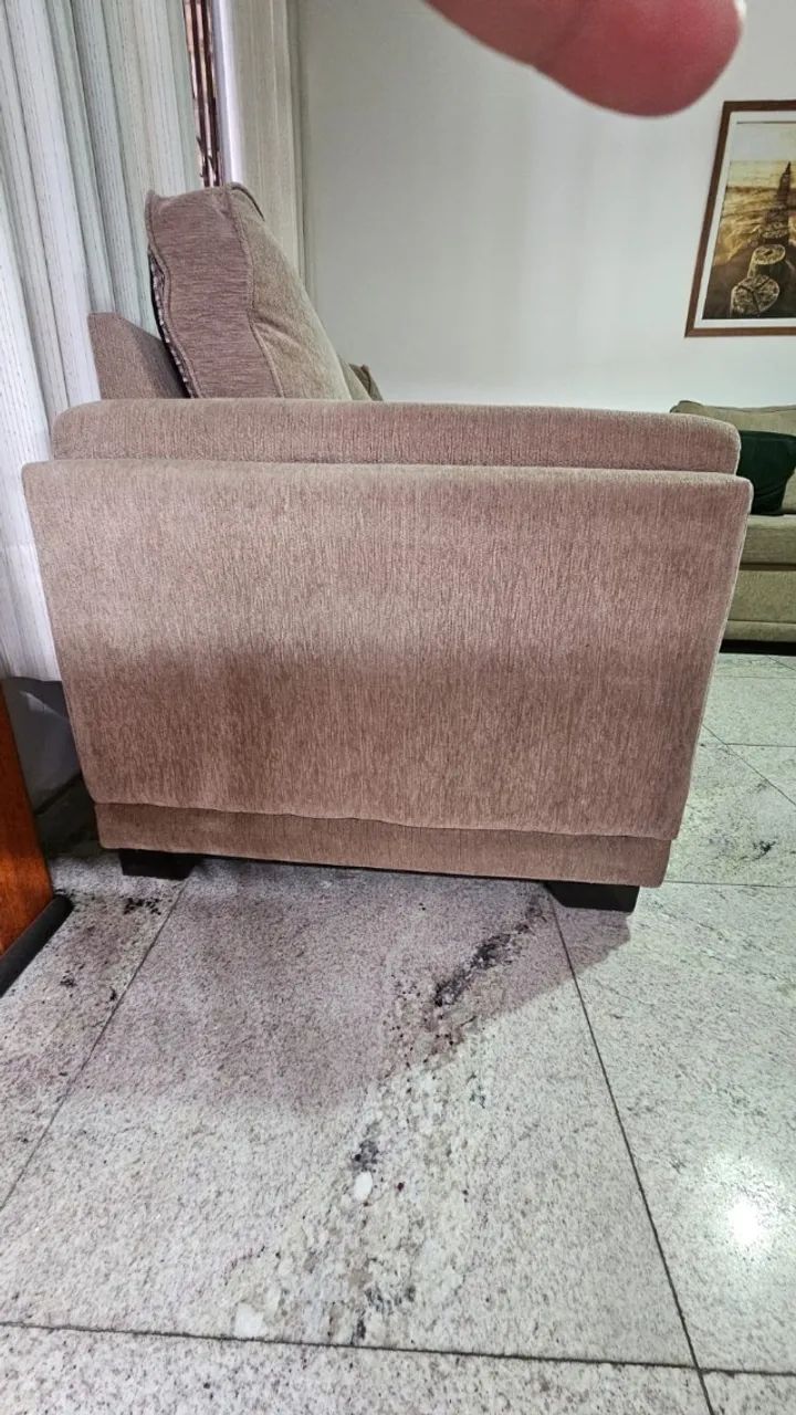 Sofá de 3 e 2 lugares com puff - Foto 5