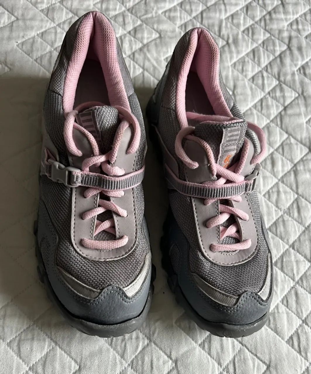 TENIS KOLOSH FEMININO  36 CINZA E ROSA