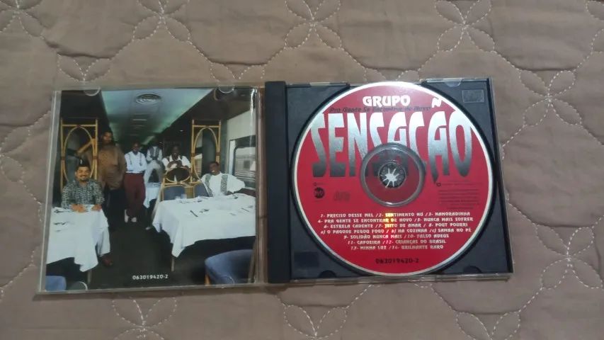 CD Original Grupo Sensação seminovo. - Foto 3