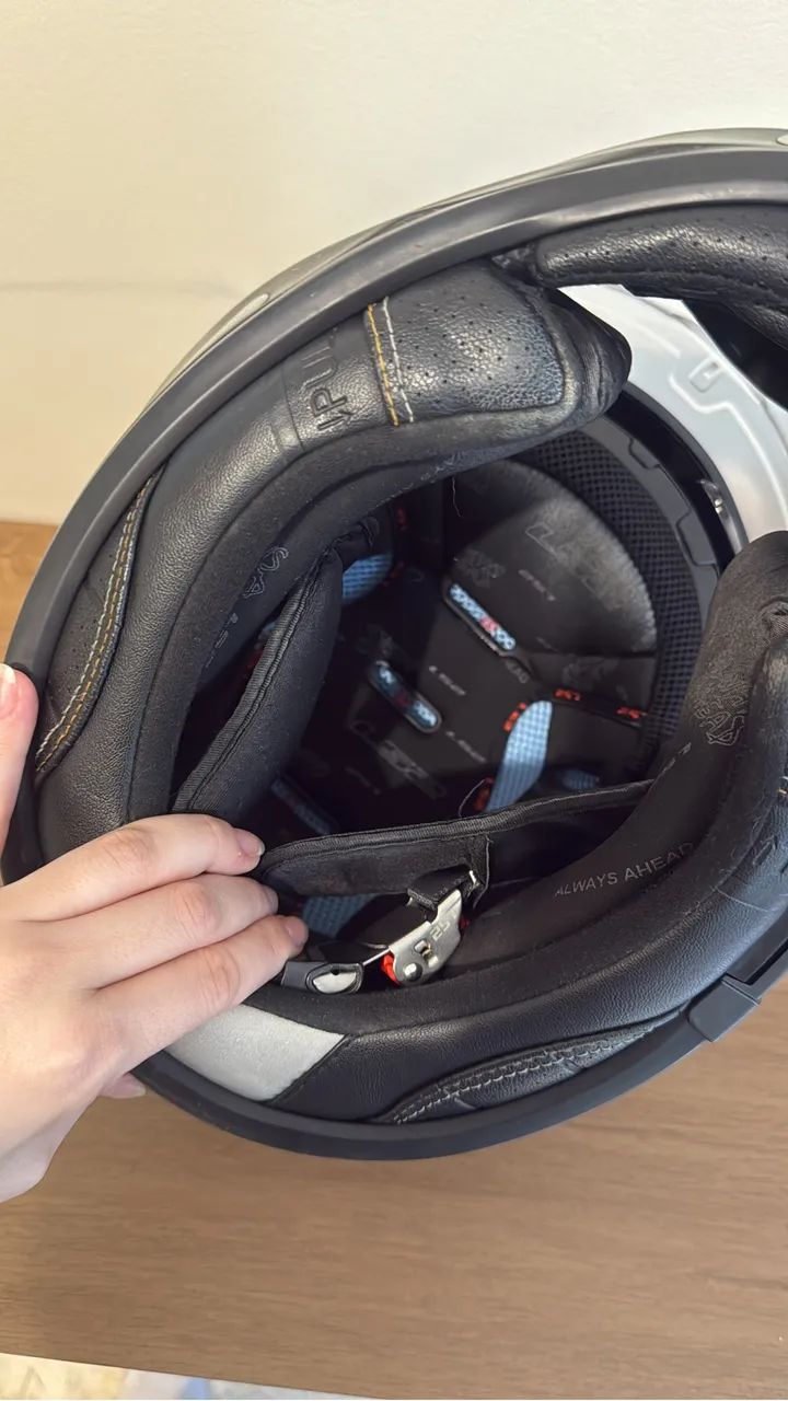 Capacete XS marca boa - Foto 3