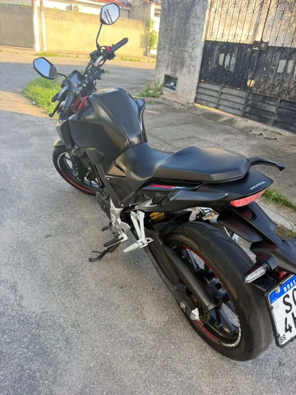 CB TWISTER 300F 2024 - Foto 3
