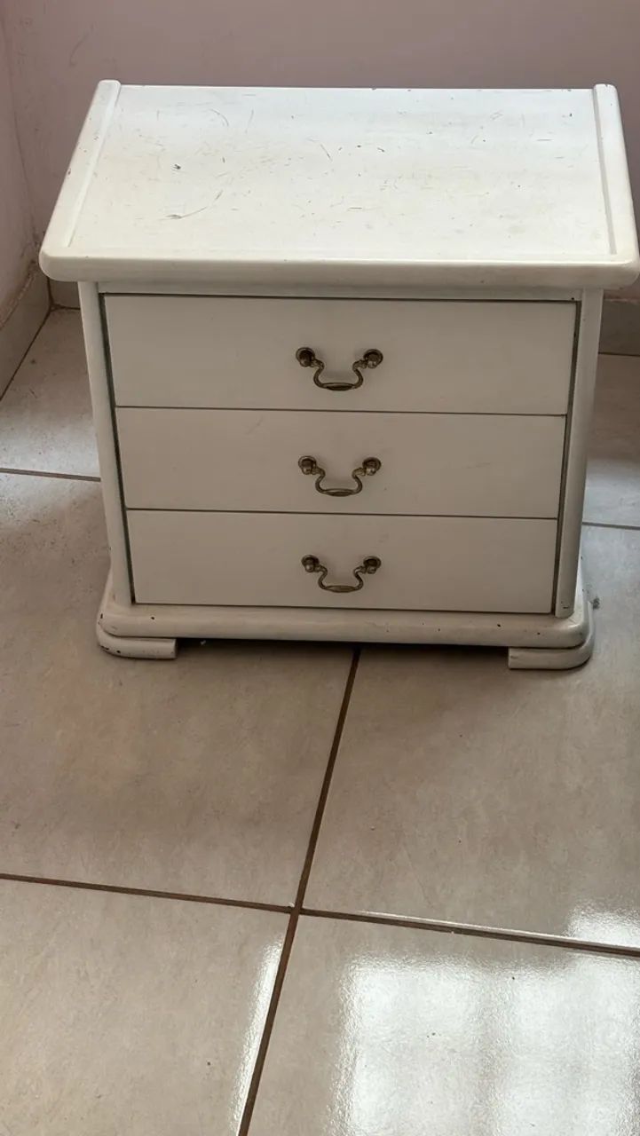 Conjunto cama com colchão e criado mudo  - Foto 2