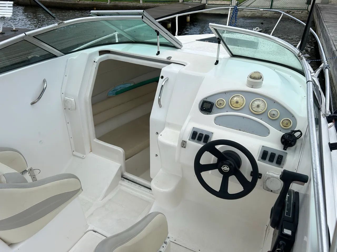 Phantom 240 - Mercury 200hp - Foto 5