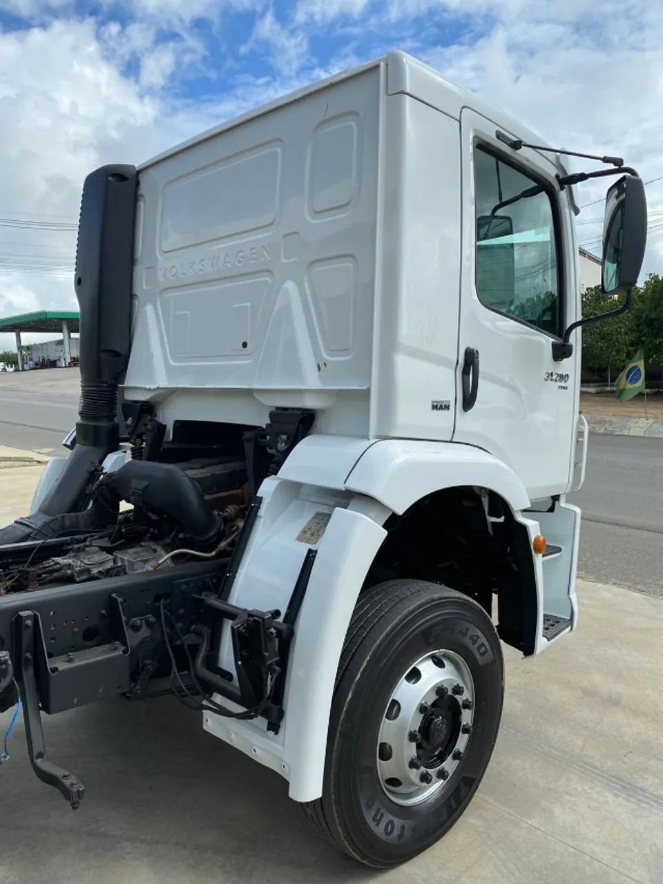 VW Constellation 31.280 6x4 - 2019 - Foto 5