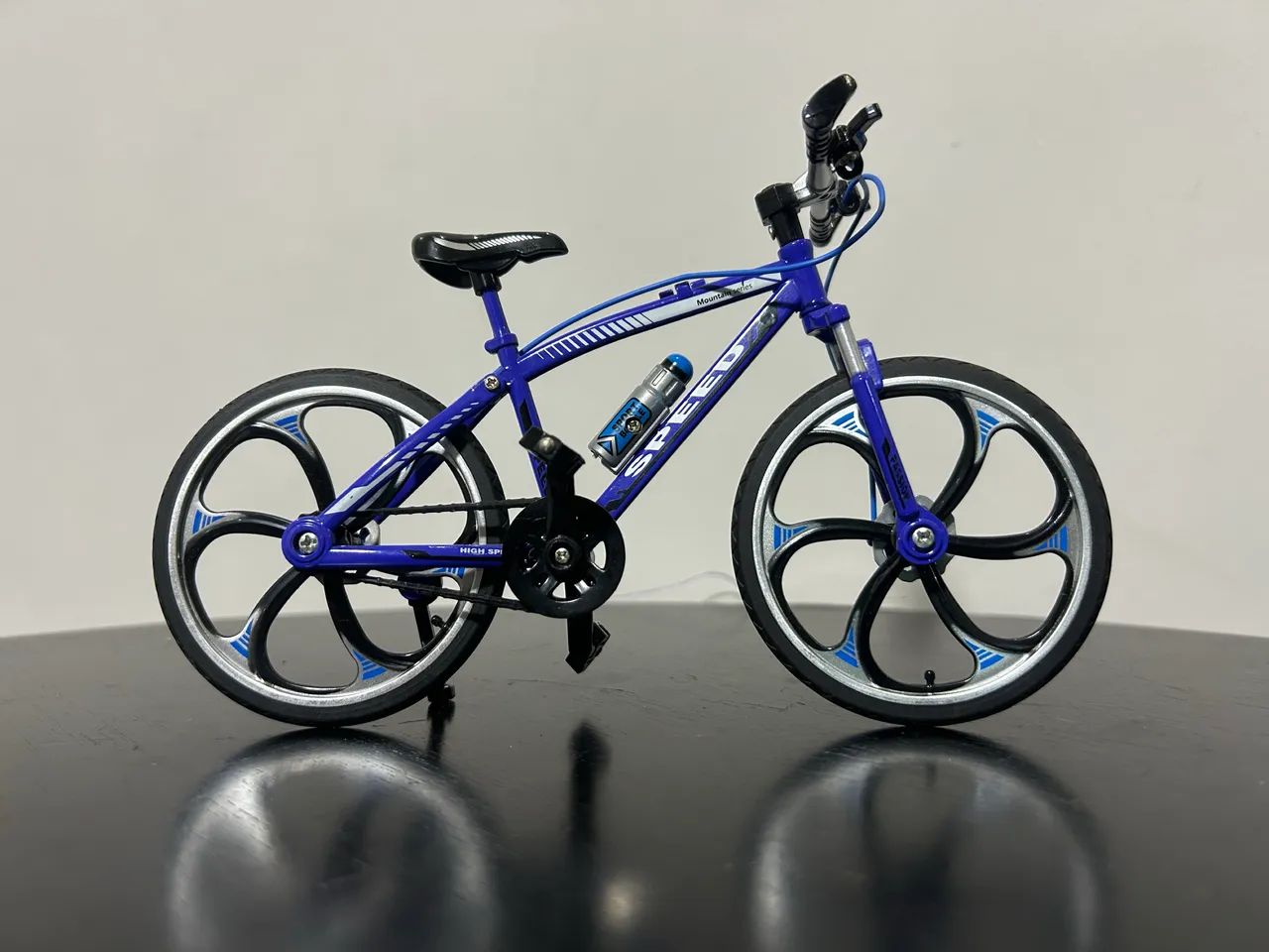 Bicicleta miniatura  - Foto 2