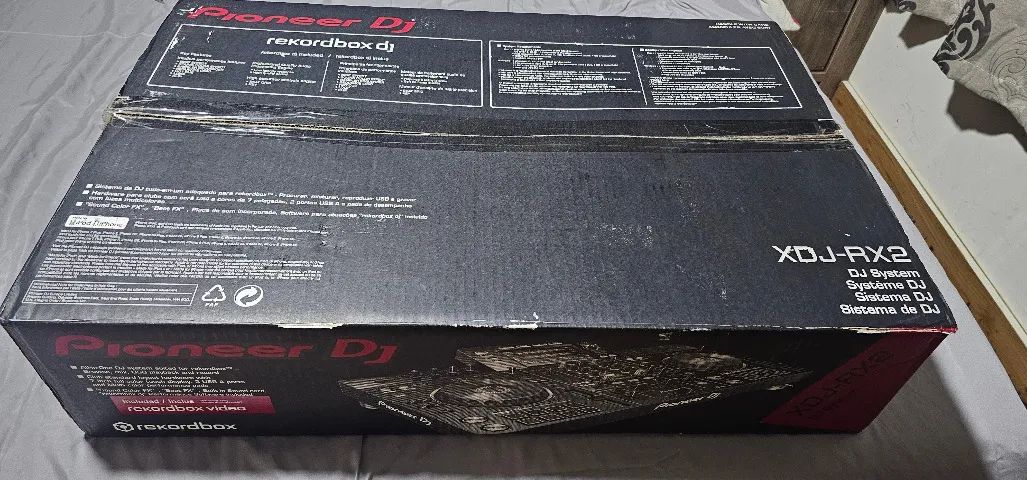 Pioneer DJ XDJ-RX2 - Sistema DJ tudo-em-um profissional de 2 canais controladora