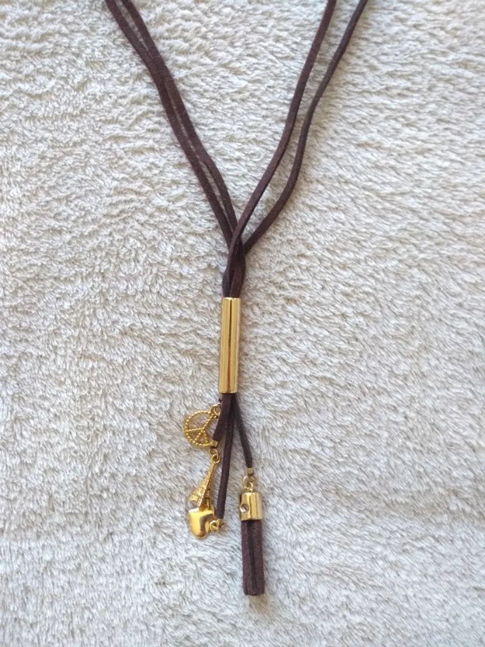 Colar Estilo Boho com Pingentes Dourados - Foto 2