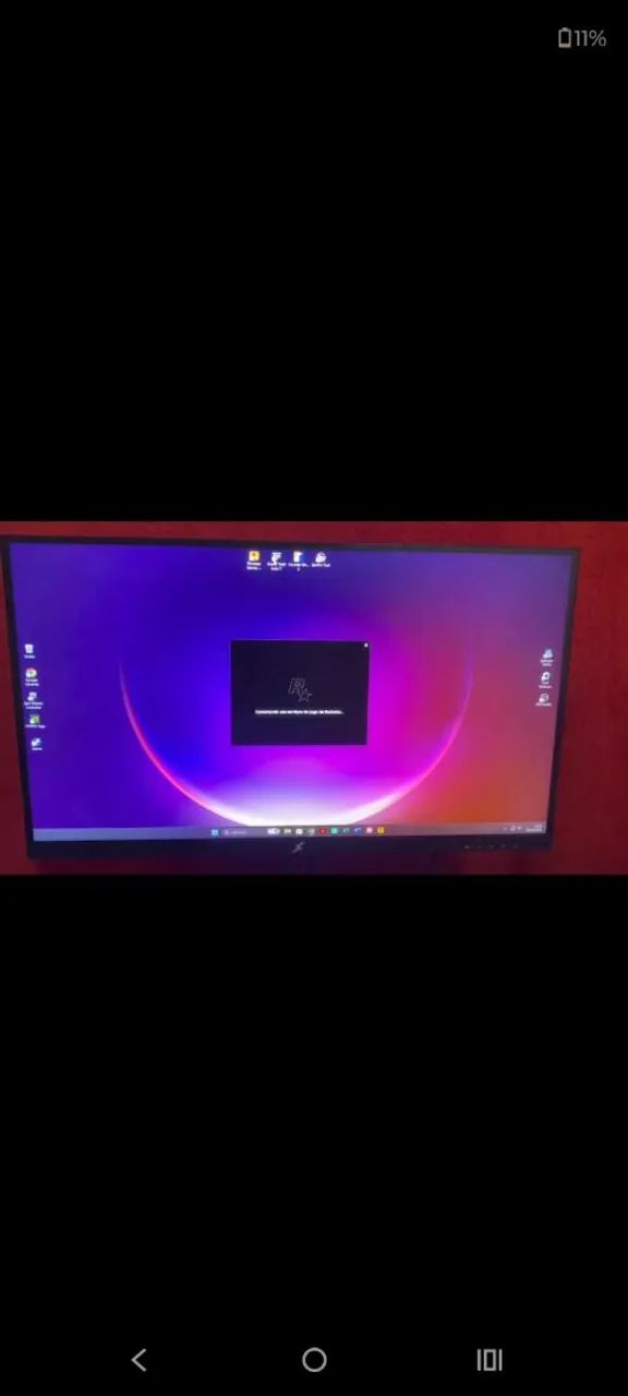MONITOR 22P SEMI NOVO NA CAIXA 100HTZ.