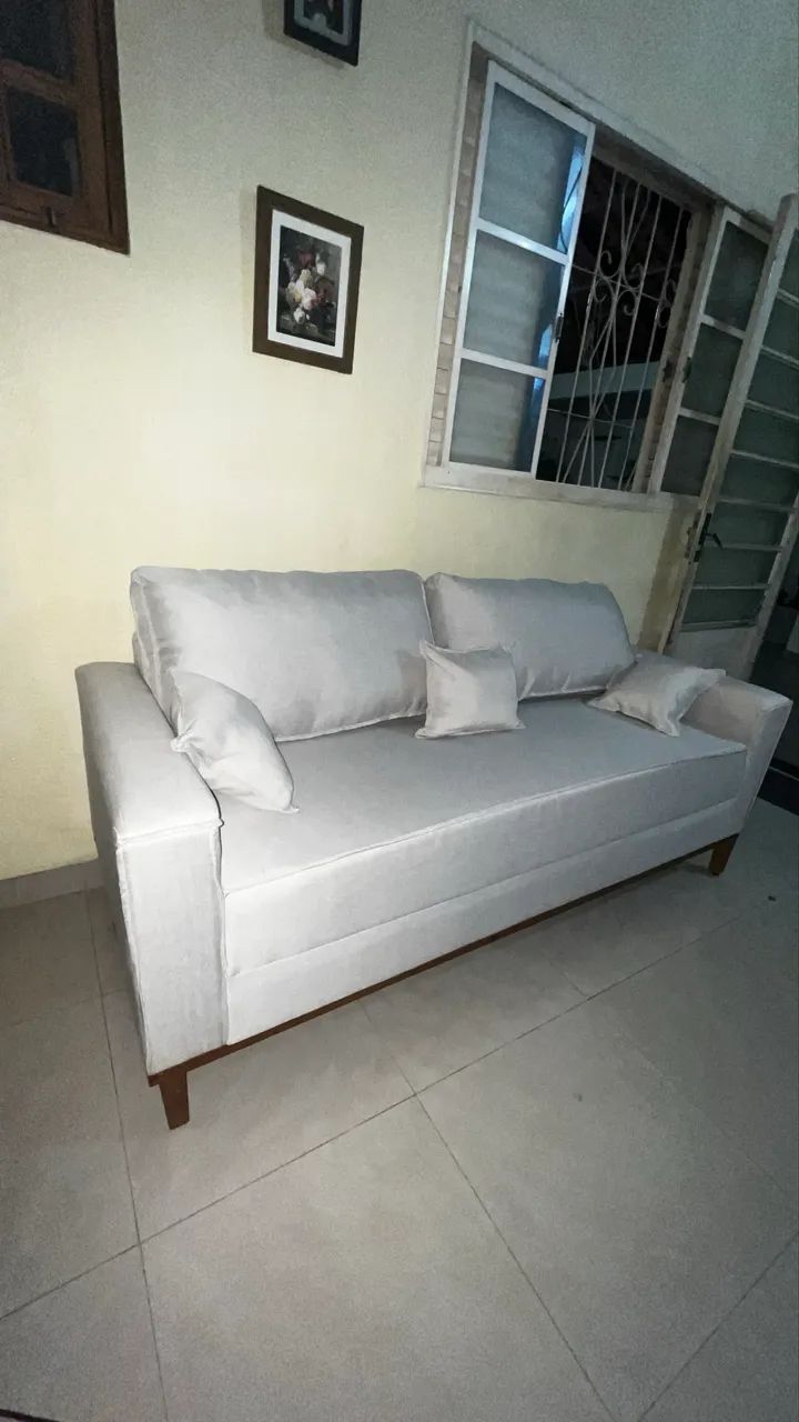 SOFÁ NOVO