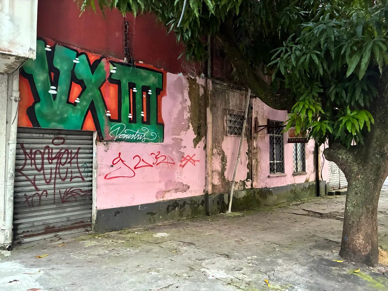 Alugo ponto Comercial de esquina  - Foto 5
