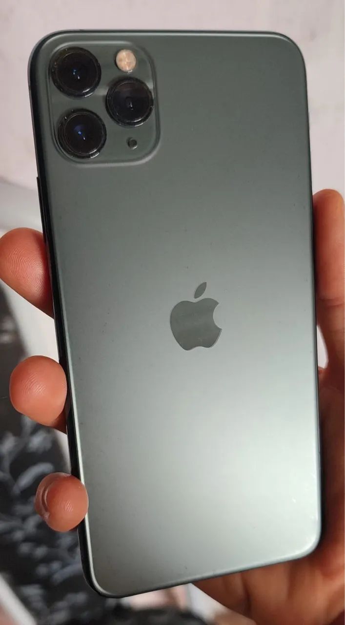 Vendo iPhone 11 PRO MAX 64GB - Foto 3