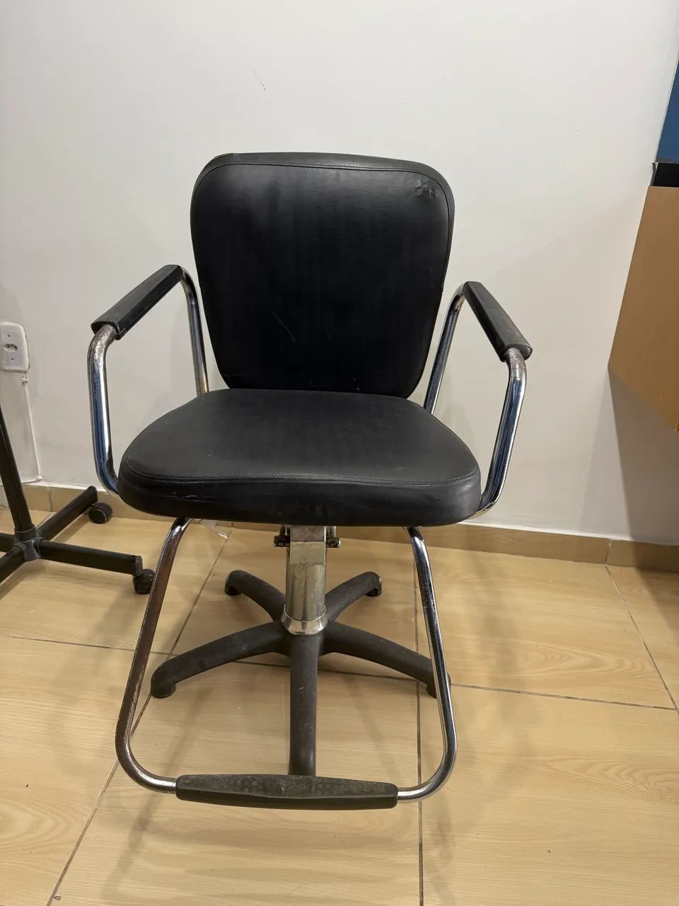 Cadeira de salão reclinável  - Foto 3