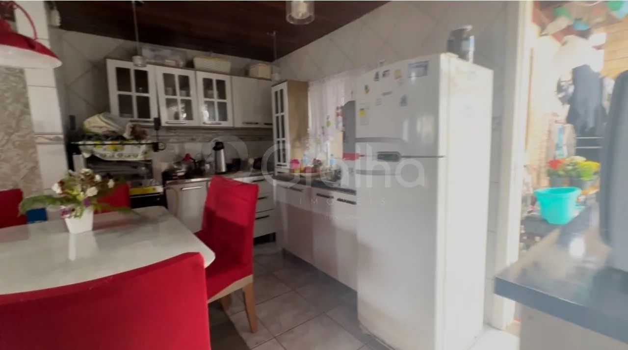 Casa Residencial de 320m² com 6 quartos na Tapera - Foto 3