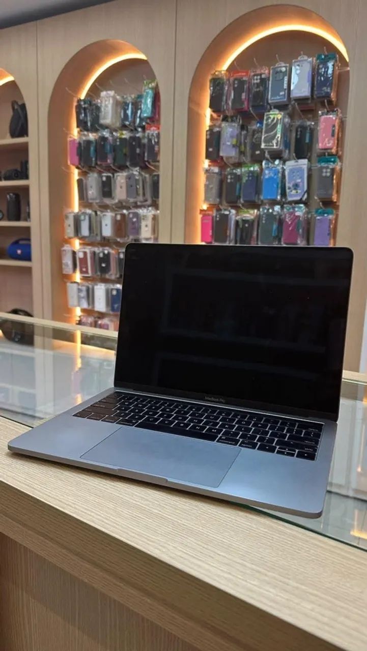 MacBook Pro 2017 Touch Bar - Foto 4