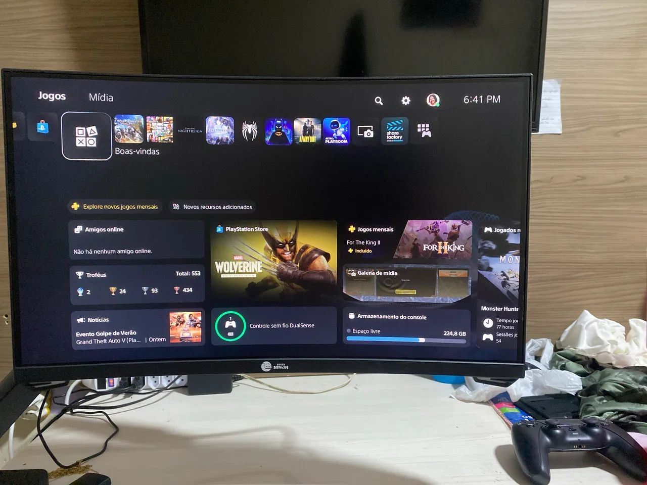 Monitor gamer curvo 180hz