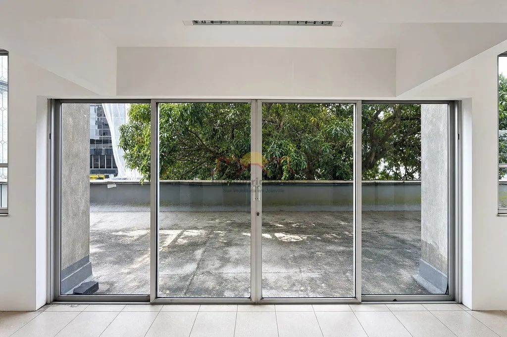 SALA COMERCIAL COM 120 M² NO CENTRO DE JOINVILLE - Foto 3