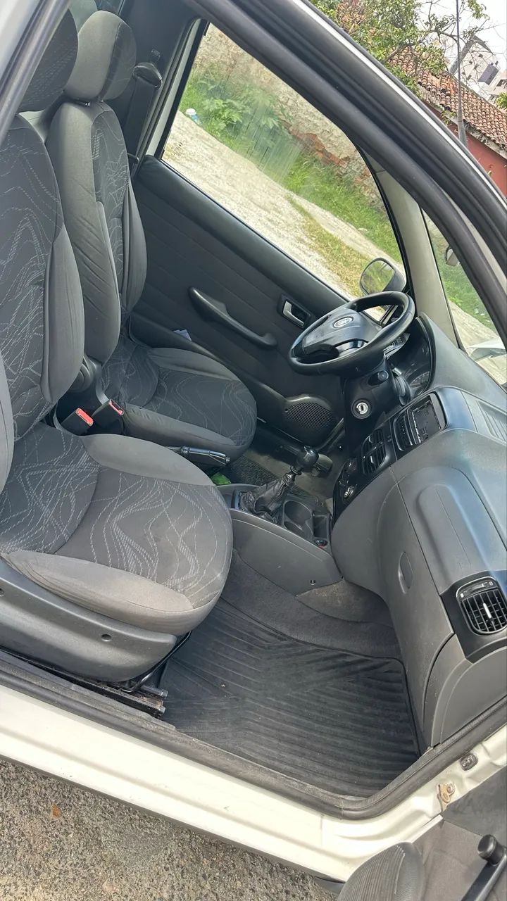 Fiat Strada Working 1.4 MPI Fire Flex 8V CS 2014 - Foto 5