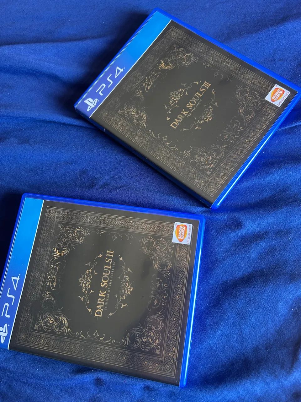 Jogos Dark Souls 2 e 3