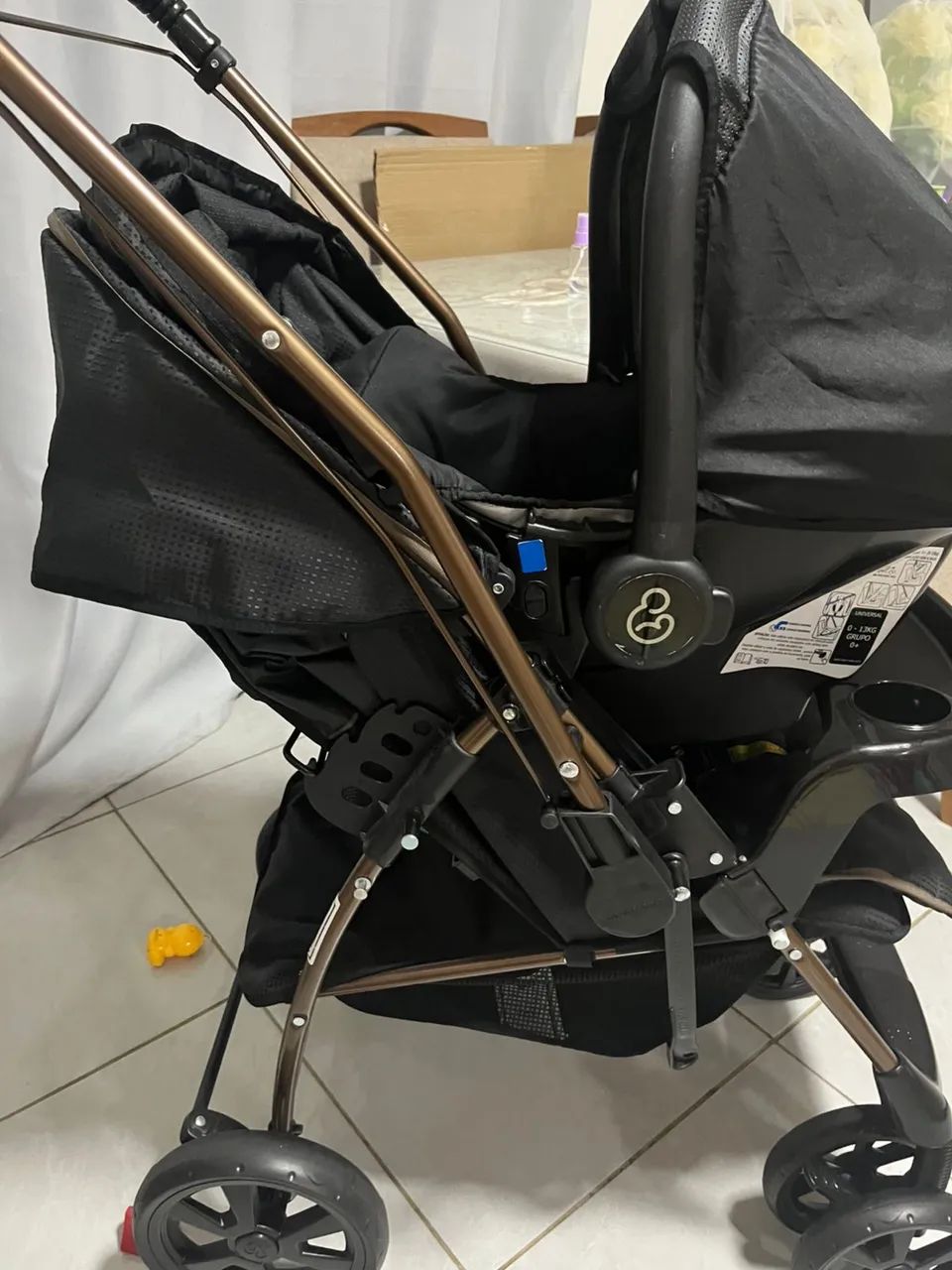 Kit Carrinho de bebê + bebê comforto galzerano