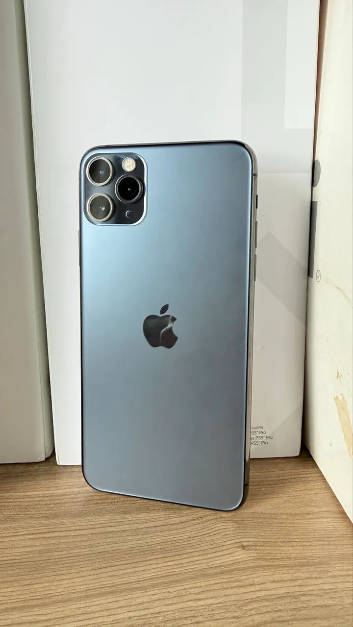 iPhone 11 Pro Max - 256GB (bateria 100%) - Foto 3