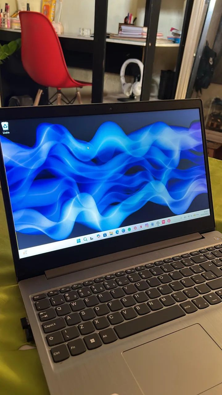 Notebook Lenovo Windows 11 4GB SSD - Notebooks - Limoeiro de