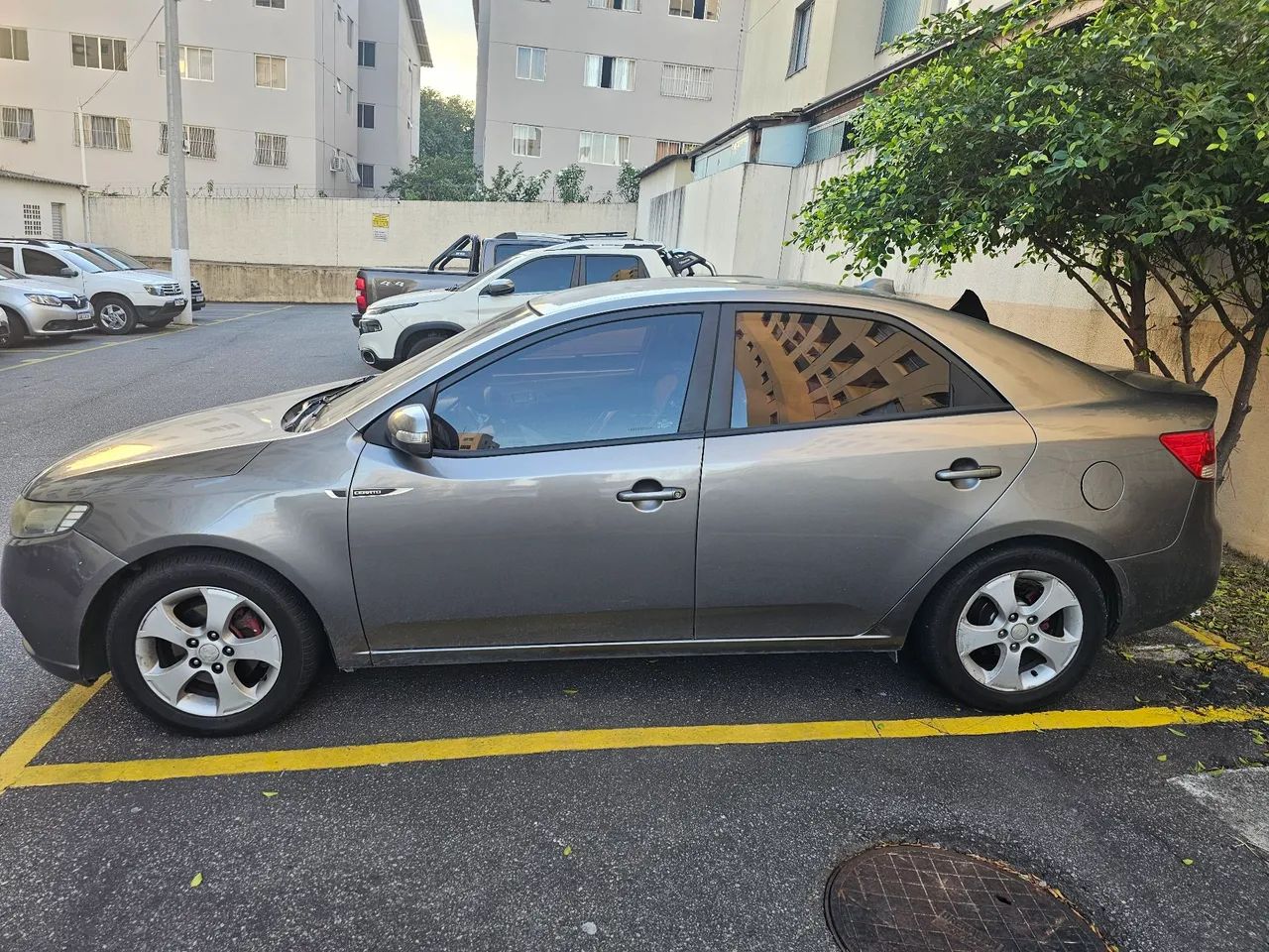 Cerato 2011 - Foto 2