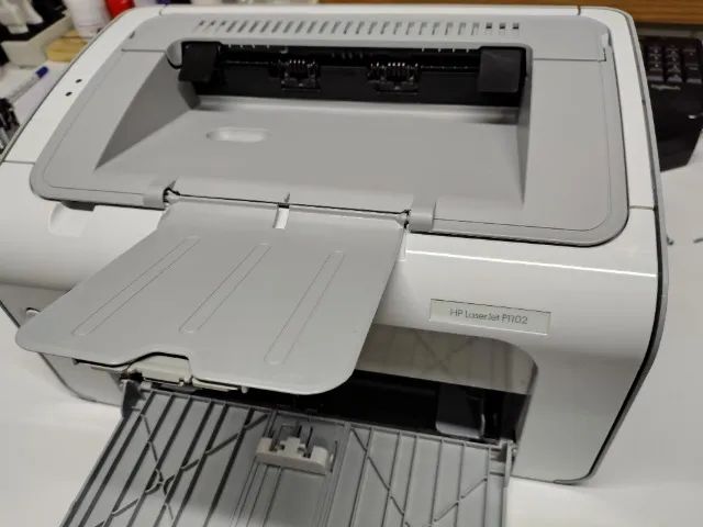 Impressora HP Laserjet P1102  relíquia