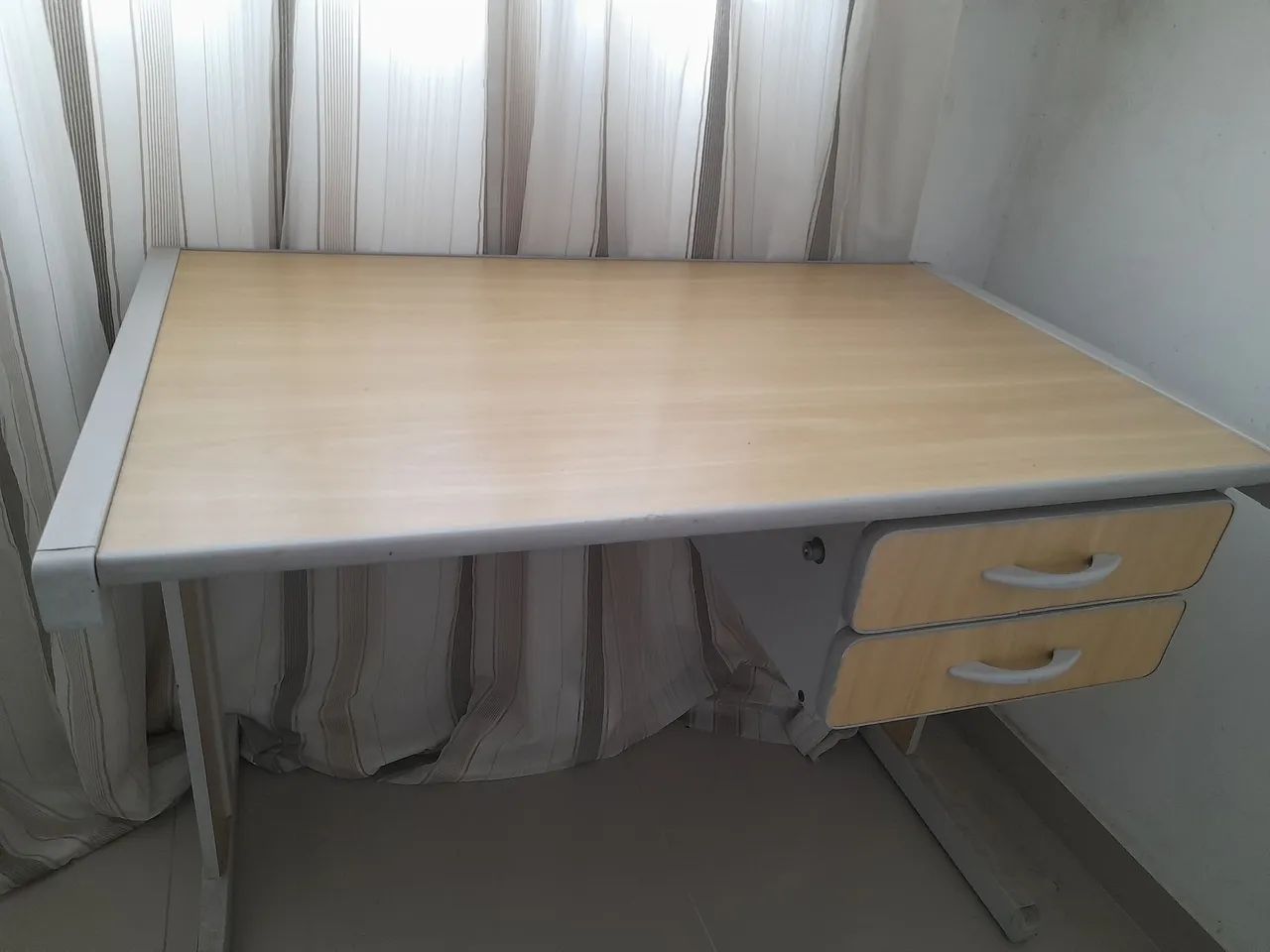 Mesa de escritório  - Foto 2