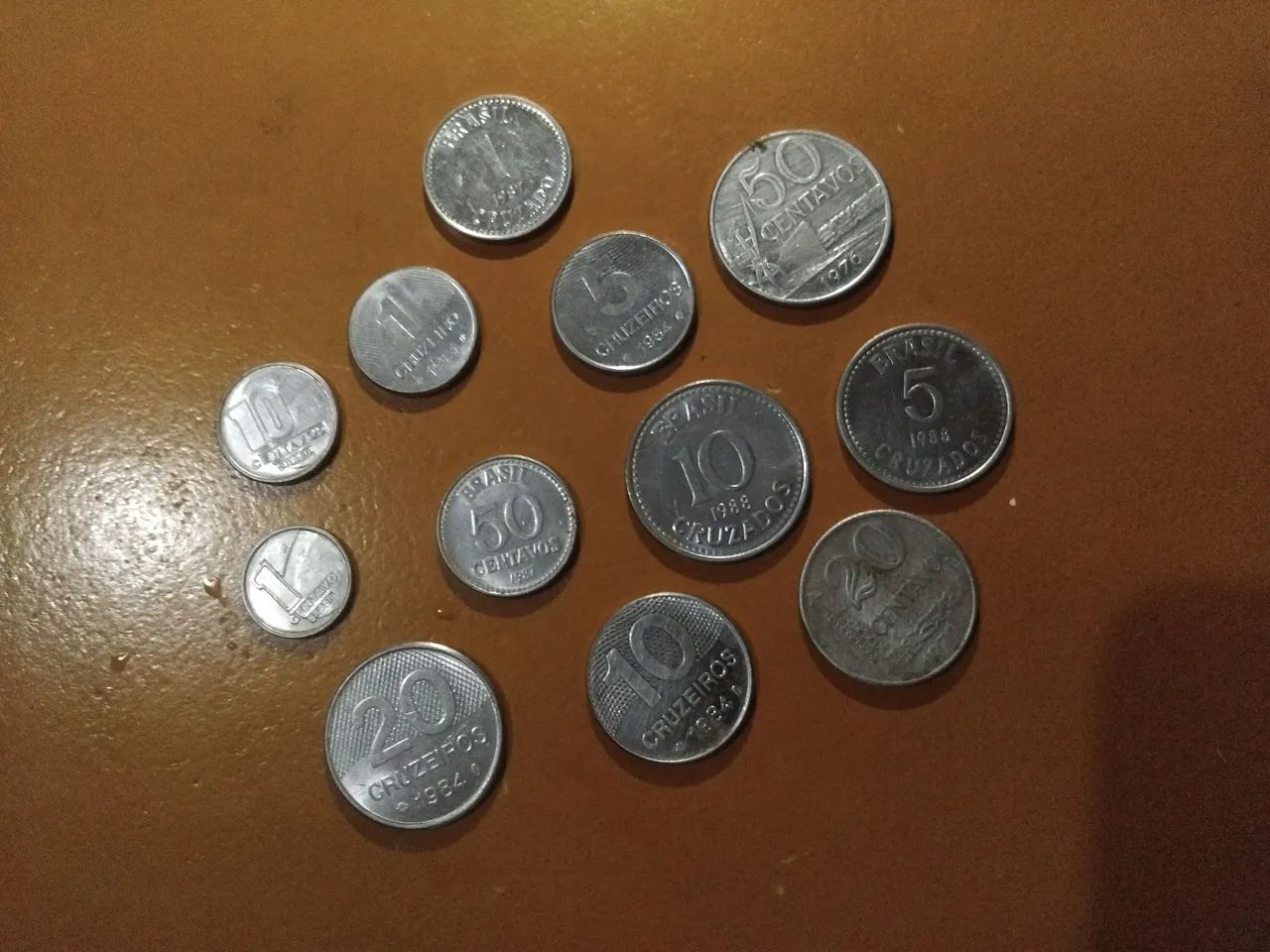 moedas antigas em bom estado  - Foto 2