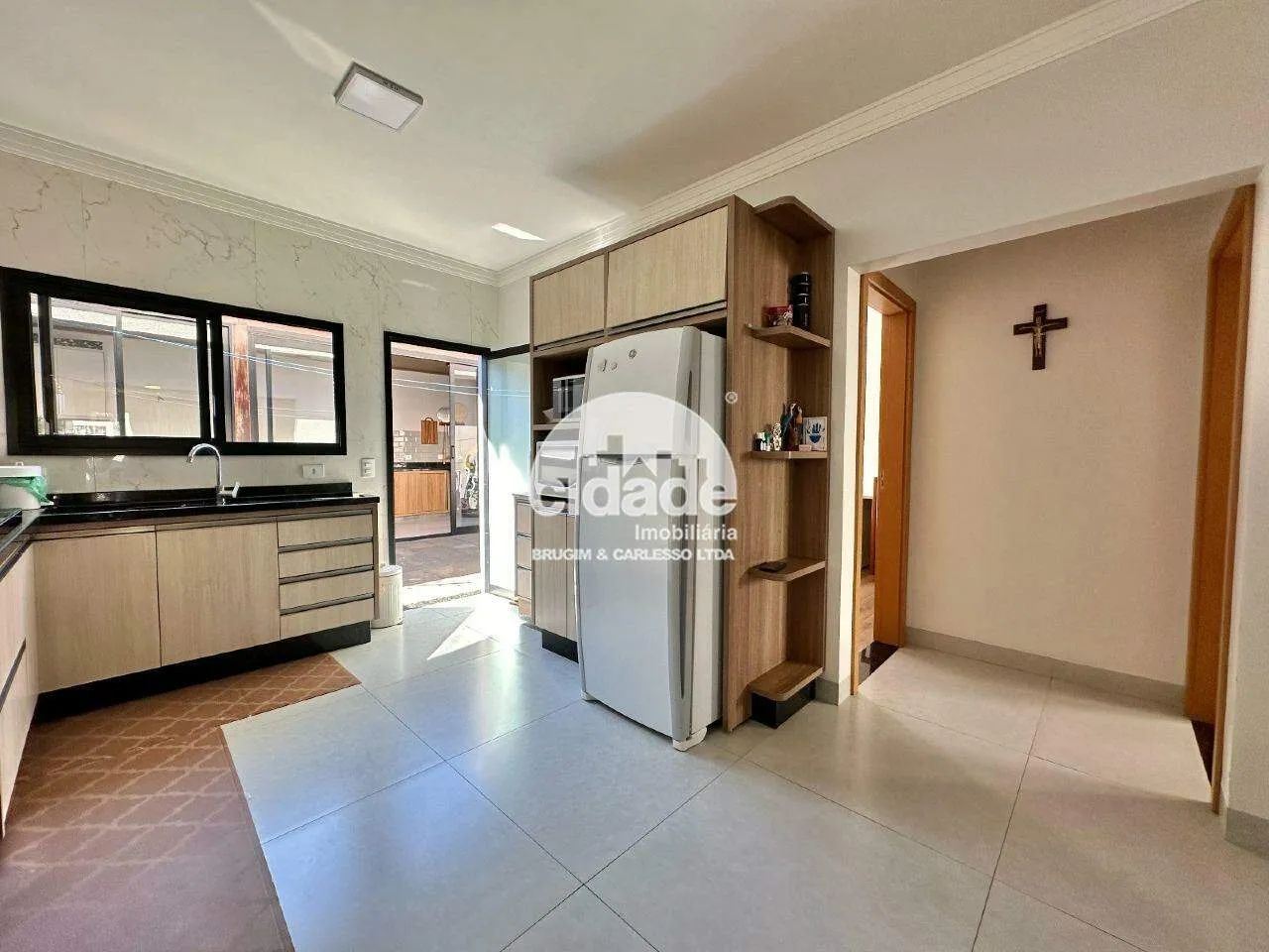 Casa à venda no Tropical III com 1 suíte, 2 quartos e edícula completa - Foto 5
