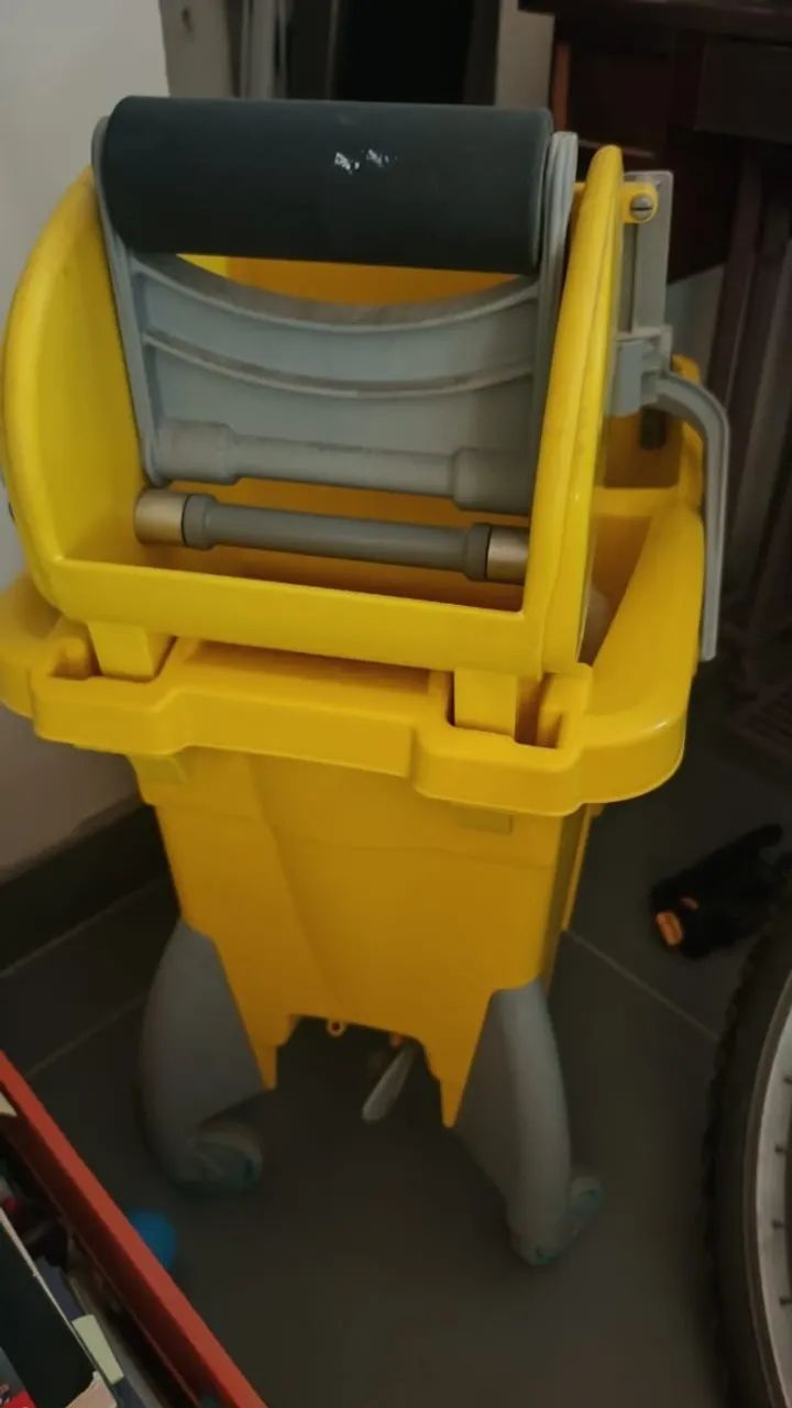 Carrinho de limpeza TTS 20l - Foto 2