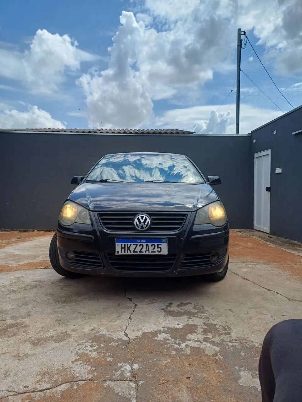 Volkswagen Polo Polo Sed. COMFORT. 1.6 Mi Tot. Flex 8v 2009