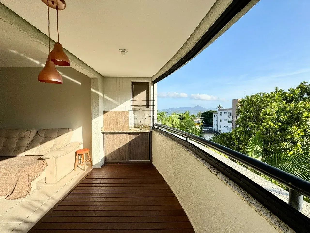 Apartamento no Belle Vie com 2 suítes no bairro Coqueiros - Foto 2