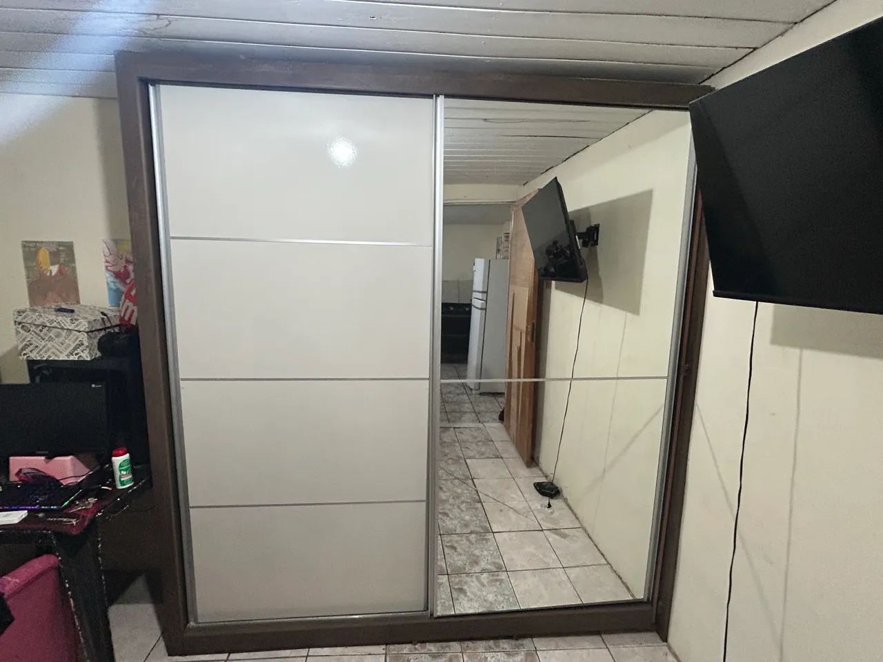 Guarda roupa casal