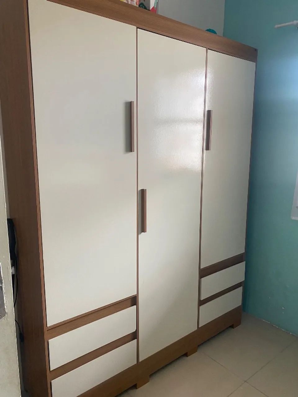 Vendo guarda roupa de solteiro  - Foto 2