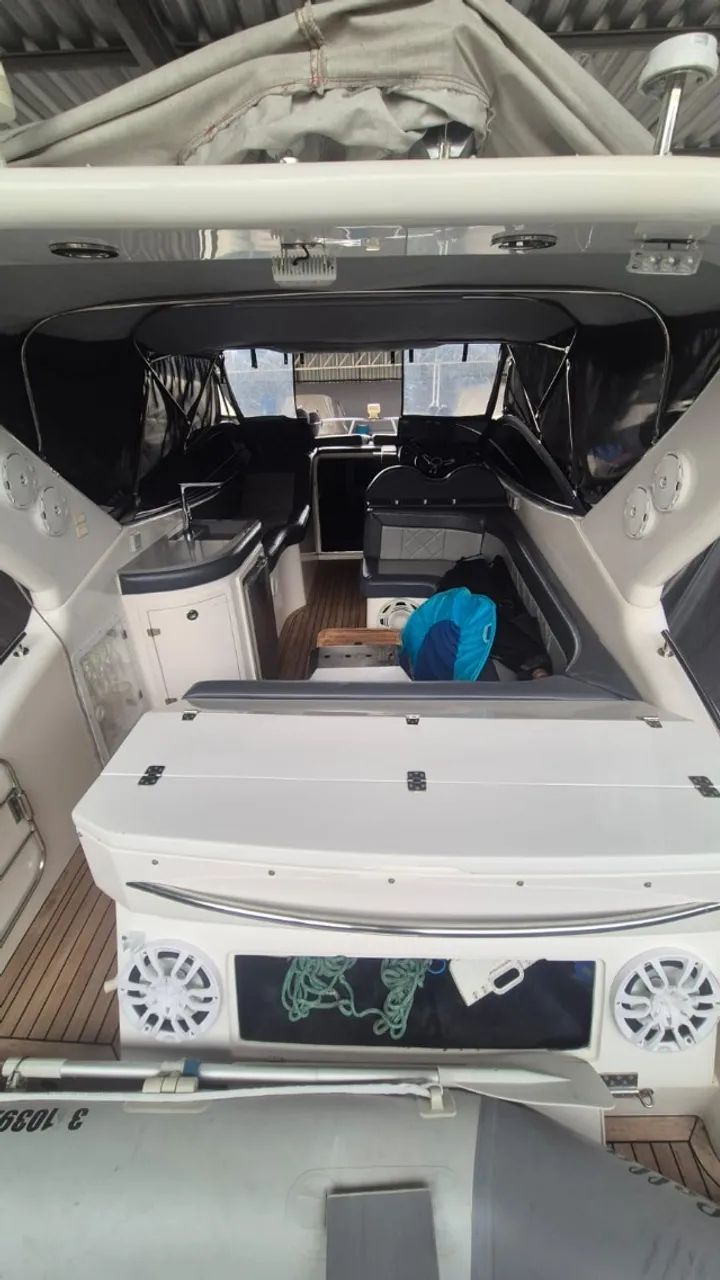 Thetys 310 - Embarcação com Gerador e Ar Condicionado - Foto 4