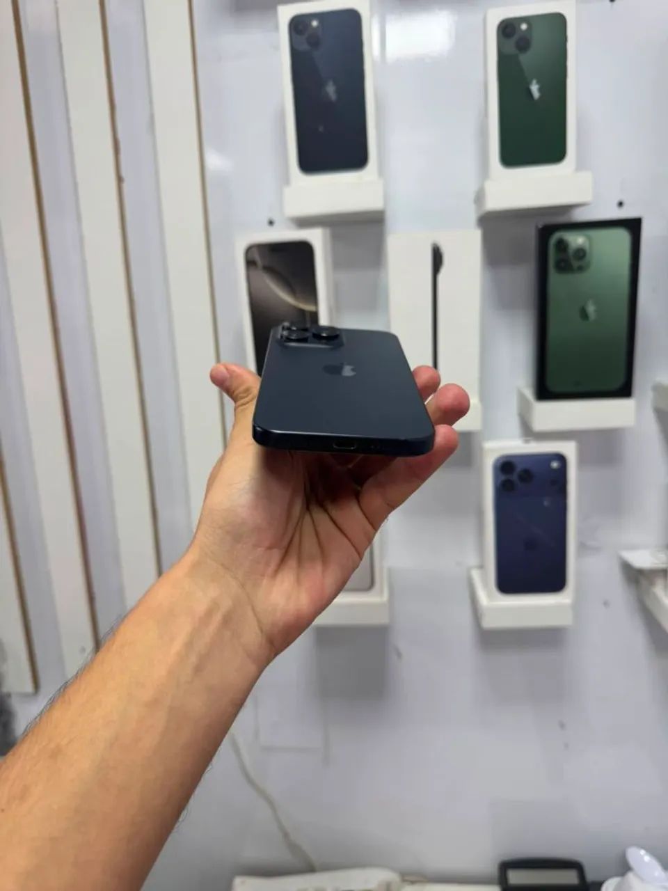 iPhone 15 Pro Max - 256Gb<br>?4.299,99 - Foto 3