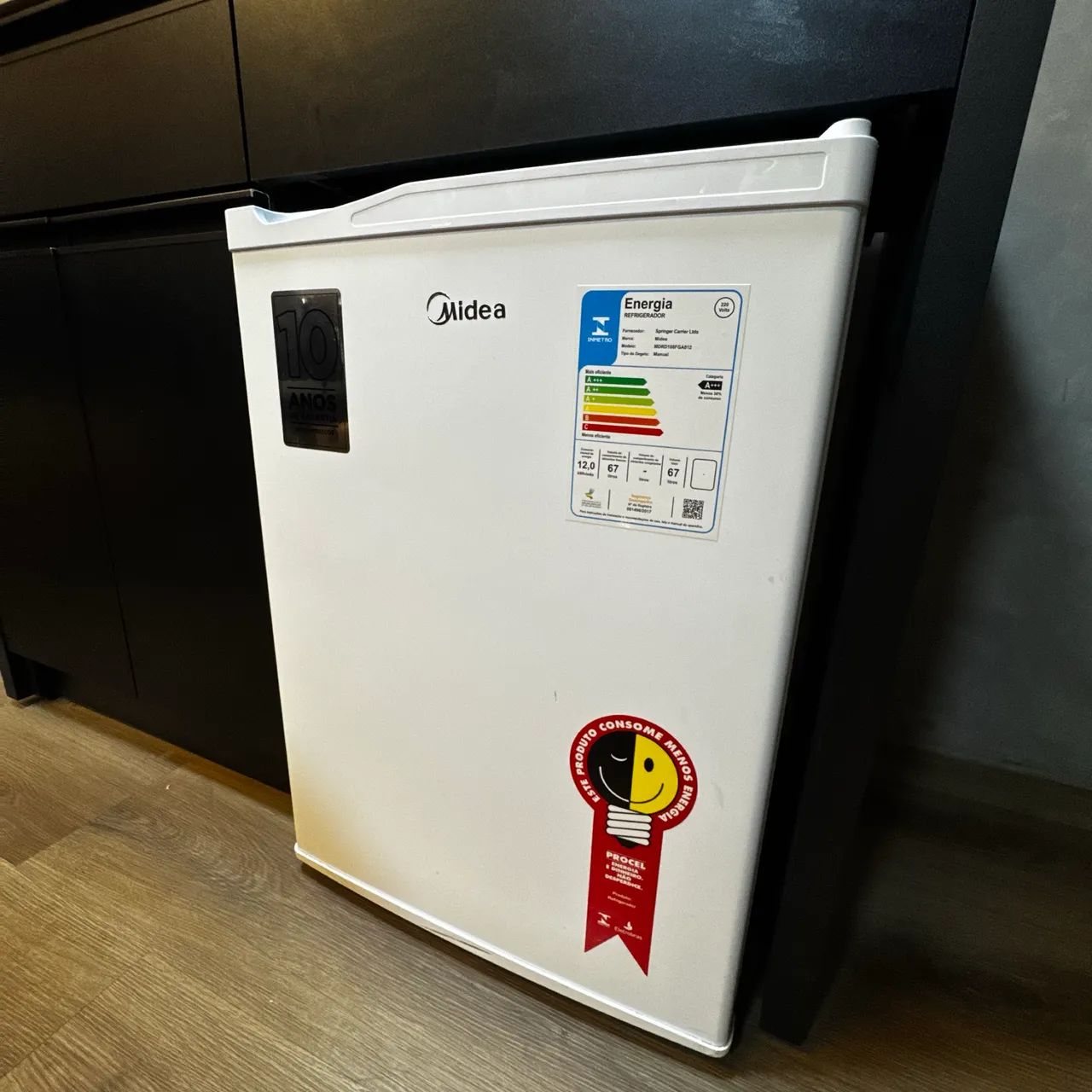 Frigobar midea 67 litros seminovo 