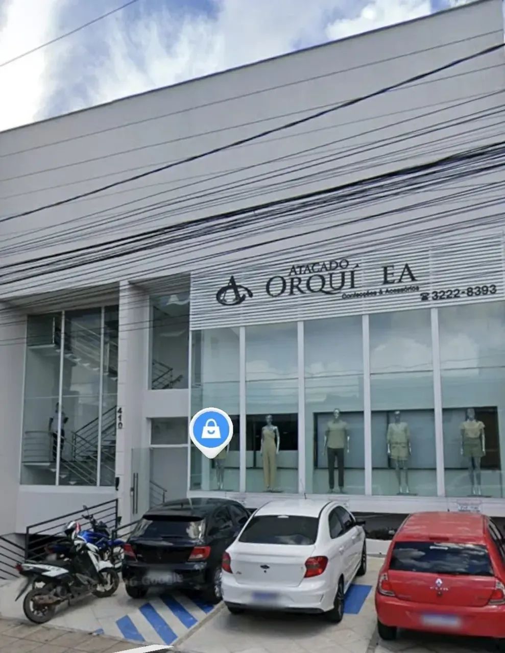 Alugo sala com 35 m2, 03 divisões,  Centro.