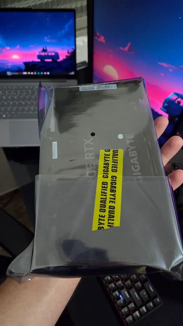 (Lacrada) RTX 5050 8 GB Gigabyte Windforce OC V2 - Foto 3
