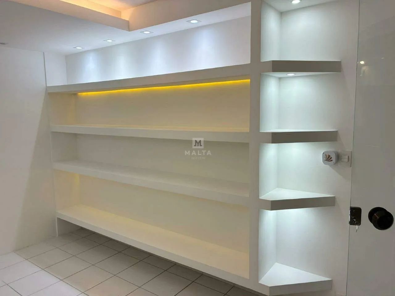 Loja para alugar no Shopping Viawerneck - Buritis - Foto 3
