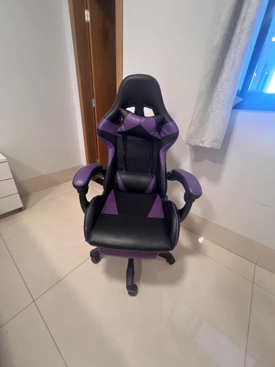 Mesa de estudo com rodinhas e cadeira  - Foto 6