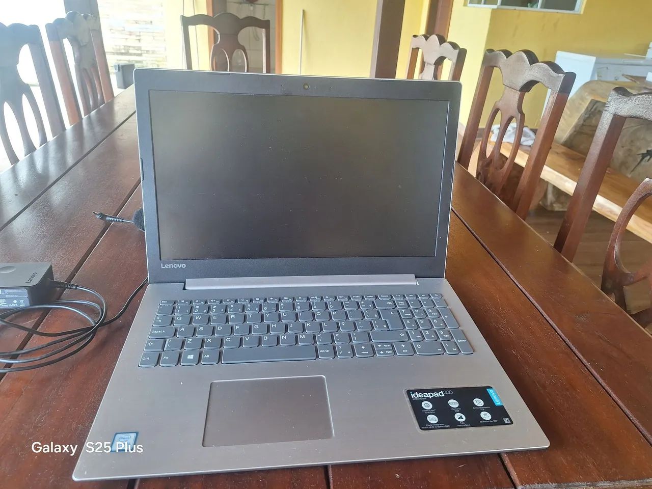 Notebook Lenovo i330